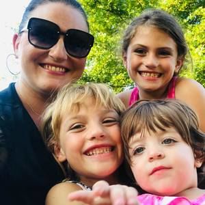 Meet your Posher, Jessica